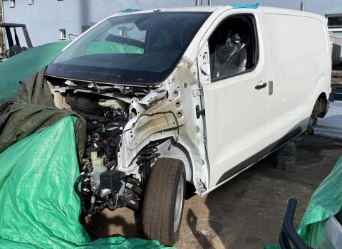 Toyota ProAce 1.5 DV5RU Převodovka 6 st. manuál. r. v. 2022