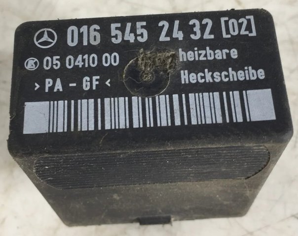 Relé 0165452432 MERCEDES W638 Vito Sprinter, VW LT II